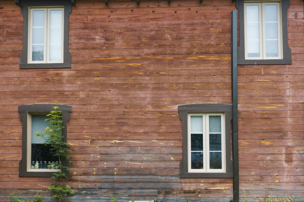 image2.jpg